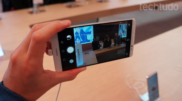 Huawei Mate 8 (Foto: Thássius Veloso / TechTudo)