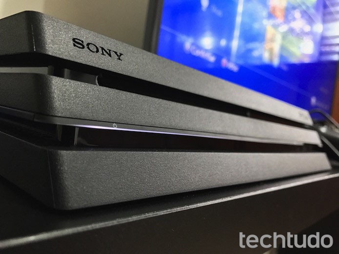 PS4 Pro é uma alternativa para quem tem uma TV 4K (Foto: Reprodução/Victor Teixeira)