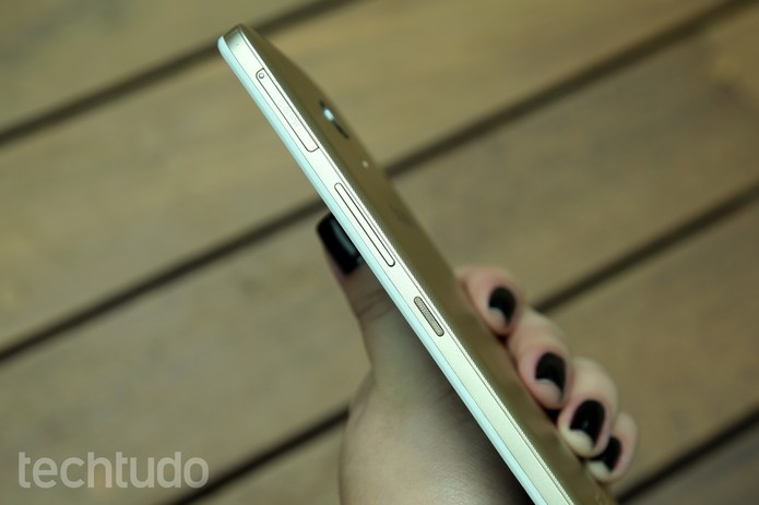 [marca] Alcatel A3 XL (Foto: Aline Batista/TechTudo)