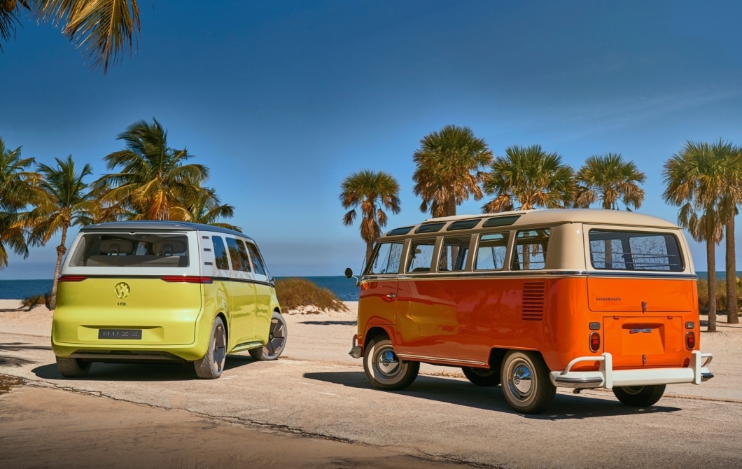 Volkswagen ID Buzz + Kombi