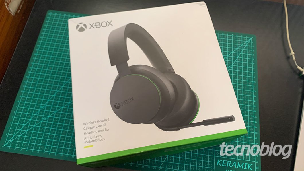 Caixa do Headset Sem Fio Xbox (Imagem: Felipe Vinha/Tecnoblog)