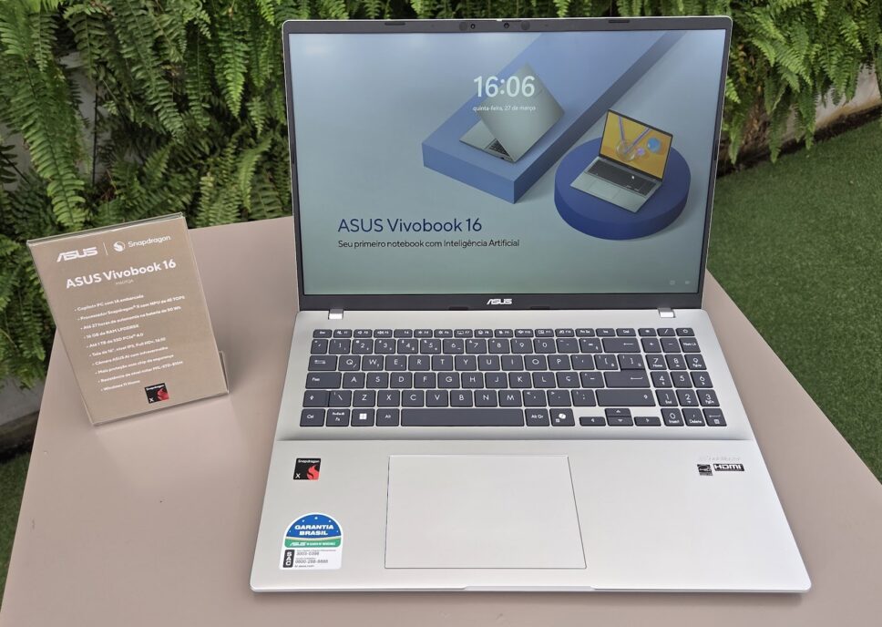 Vivobook 16 
